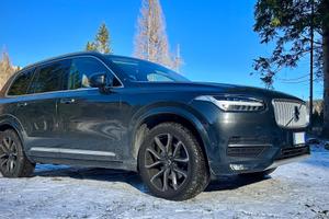 Volvo XC90 inscription