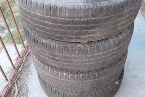 Pneumatici Bridgestone 205/70 R15 M+S