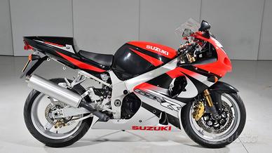Suzuki GSX-R 1000 k1 da tagliandare