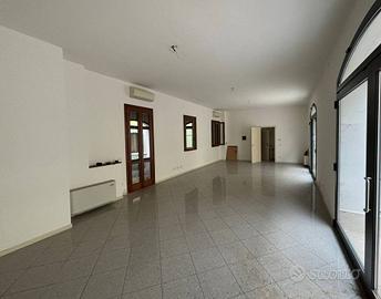 Immobile di 51 m² con 1 locale a Mirandola