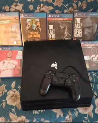 Ps4 pro 1 tr con 6 giochi