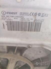 Lavatrice Indesit per pezzi di ricambio