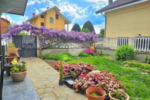 PORZIONE DI TRIFAMILIARE A SAN BENIGNO CANAVESE