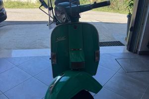 Vespa 125