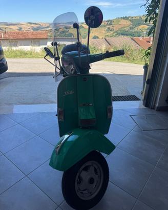 Vespa 125