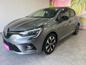 Renault Clio Blue dCi 100 CV 5 porte Evolution