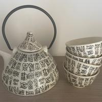 Teiera con 4 tazzine in ceramica - stile orientale