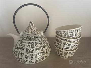 Teiera con 4 tazzine in ceramica - stile orientale