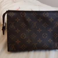 Toilette 19 Trousse  Louis Vuitton 