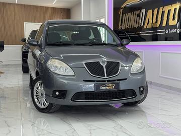 Lancia Ypsilon 1.2 Platino-Unica