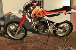 Xr 600 r ricambi honda xr 600 1989 PE04