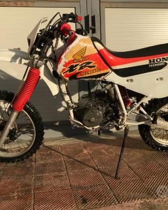 Xr 600 r ricambi honda xr 600 1989 PE04