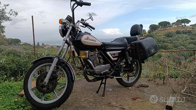 Moto Cagiva 125 Low Rider