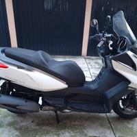 Kymco Downtown 300i i ABS