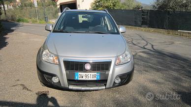 Privato vende Fiat Sedici 1,6 16V 4X2 GPL benzina