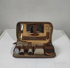 Set Beauty/Travel/Necessaire vintage uomo completo