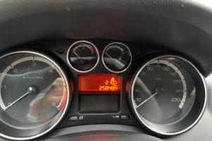 Peugeot 309 - 1.6 HDI