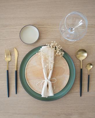 SET 4 POSATE ACCIAIO JAYDEN NERE.