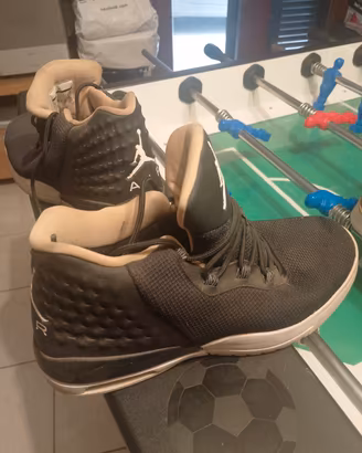 Scarpe JORDAN usate n° 41 da uomo