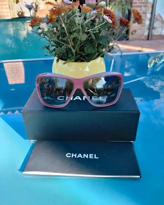 occhiali da sole Chanel