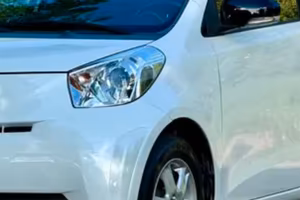  toyota iq