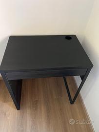 Scrivania Ikea