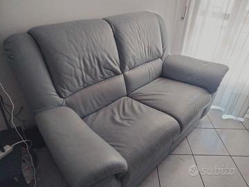  divano 2 posti in pelle