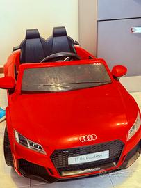 Macchina elettrica per bambini Audi TT RS Roadster