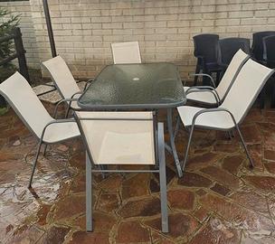 Tavolo con 6 sedie mod Gardenia 