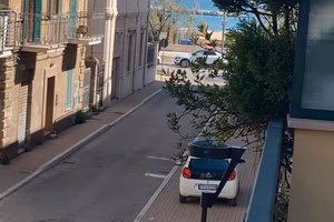 Pescara centralissimo 30m dal mare con posto auto 