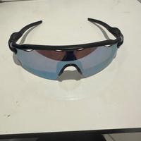 Oakley occhiali