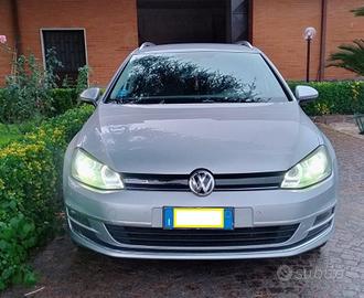 Volkswagen GOLF VARIANT HighLine TGI