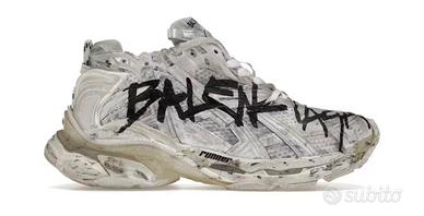 BALENCIAGA RUNNER GRAFFITI 