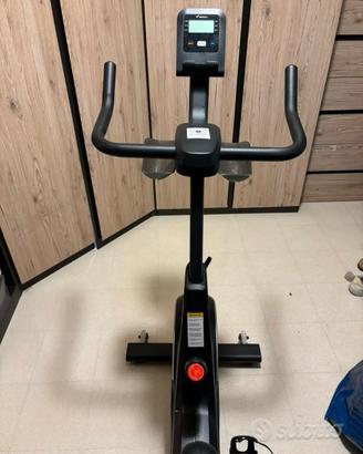 Cyclette indoor con resistenza magnetica