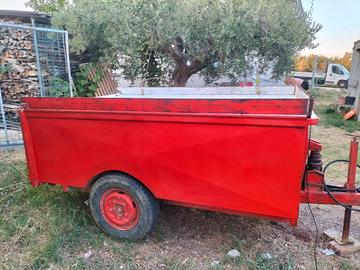 rimorchio agricolo,vasca trasporto uva e cereali 