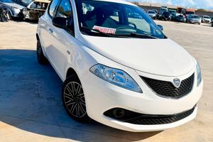 LANCIA Y 1.2 BENZ 2017