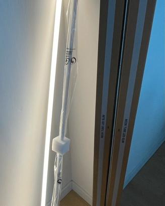 Coppia di lampade a LED HAY- Neon Tube Led Slim