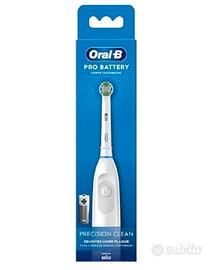 spazzolino elettrico oral b