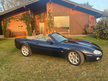 Jaguar XK8 CABRIO