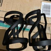 Portaborraccia S-Works  Zee Cage II - Inserimento