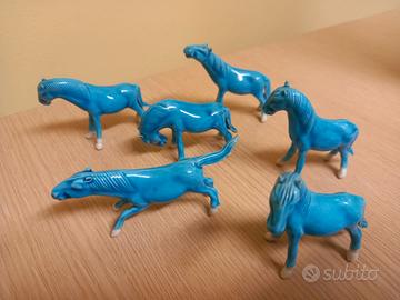 cavalli cinesi in miniatura