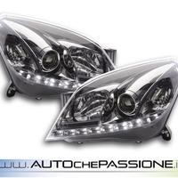 Coppia fanali anteriori neri per OPEL ASTRA H GTC 