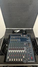 Mixer Yamaha Mg 124 cx