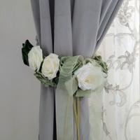 Embrasse floreale per tende fatta a mano