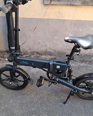 ebike elettrica fiido d2