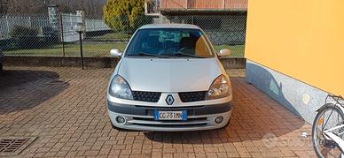 Renault Clio 1.2 16V