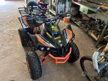 Quad 125 no targa