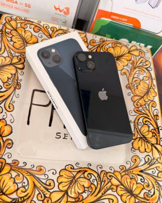 Apple iPhone 13 - 128GB