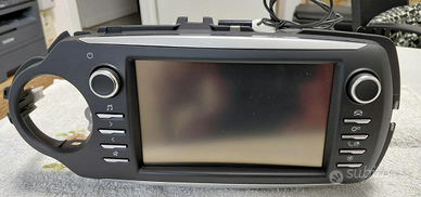 Autoradio Toyota Yaris originale Touch 2 Go GPS