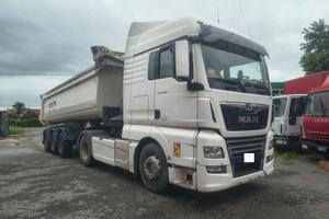 TRATTORE STRADALE MAN TGX 18.510 + VASCA